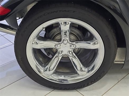 Used 2000 Plymouth Prowler image 5