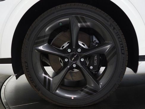 Used 2026 Genesis GV70 2.5T Sport Prestige image 8