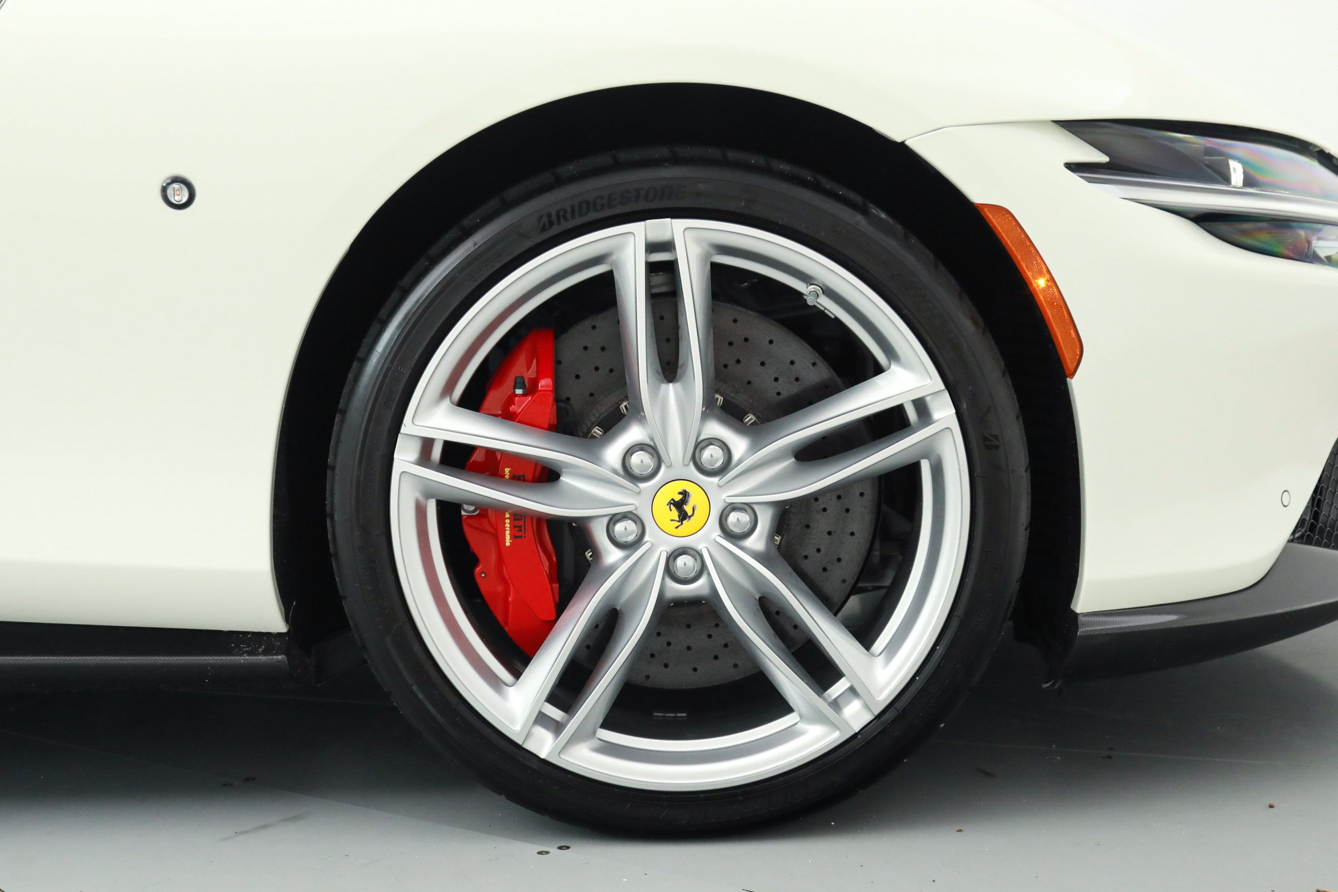 Certified 2024 Ferrari Roma RWD image 34