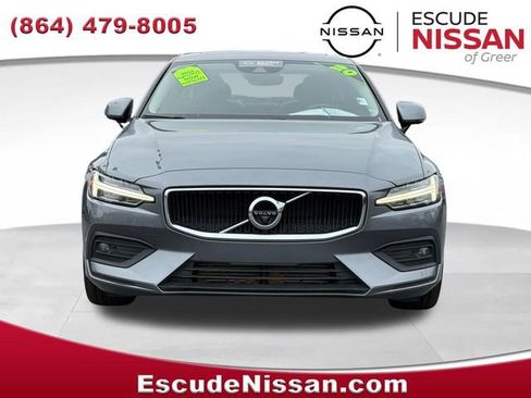 Used 2020 Volvo S60 T5 Momentum w/ Protection Package Premier FWD image 8
