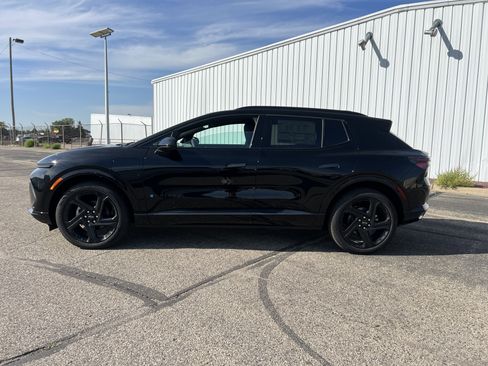 New 2026 Chevrolet Equinox EV RS image 2