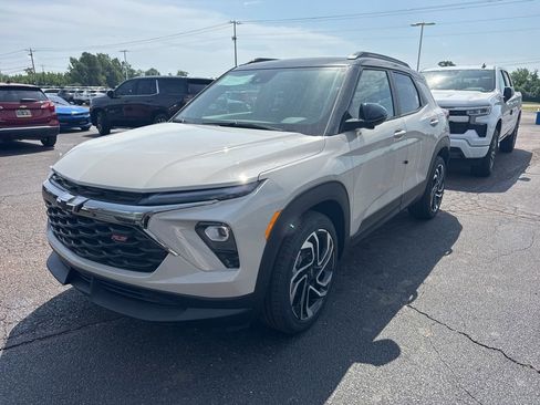 New 2026 Chevrolet TrailBlazer RS w/ Driver Confidence Package FWD image 1