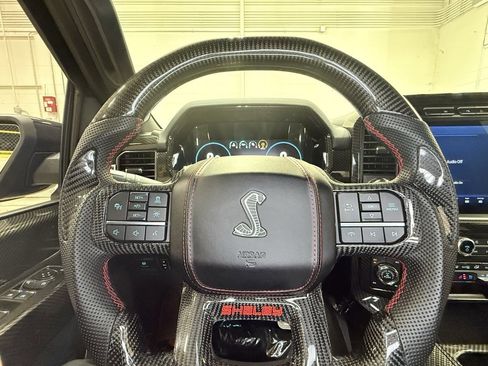 Used 2022 Ford F150 Lariat w/ Equipment Group 502A High image 39