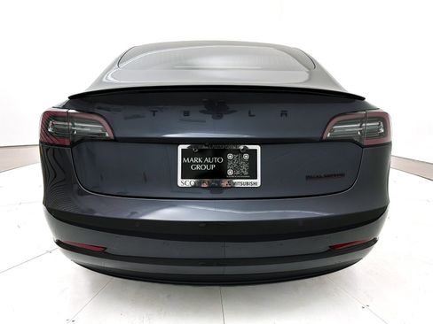 Used 2018 Tesla Model 3 Long Range image 14