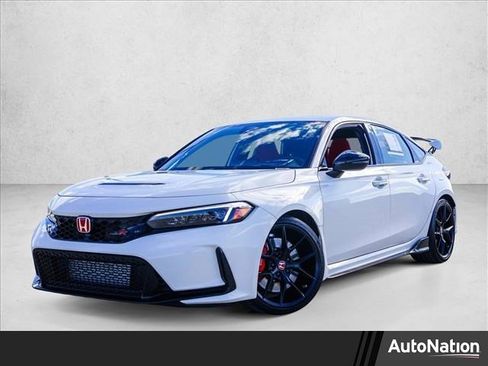 Used 2024 Honda Civic Type R image 1