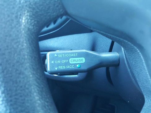 Used 2016 Ford Transit Connect XL image 18