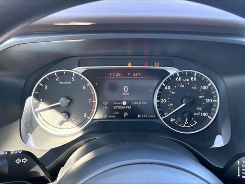 Used 2023 Nissan Rogue S AWD/4WD image 20
