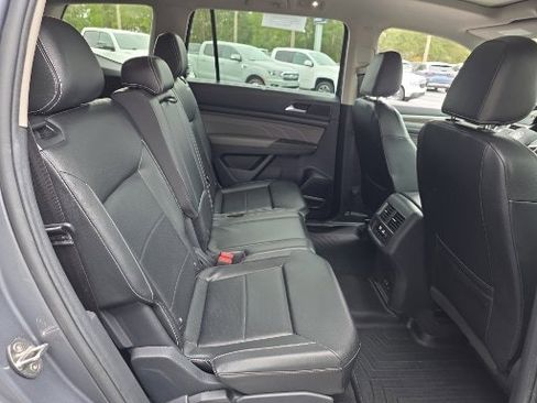 Used 2022 Volkswagen Atlas SEL image 15