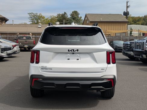 New 2026 Kia Sorento SX image 5