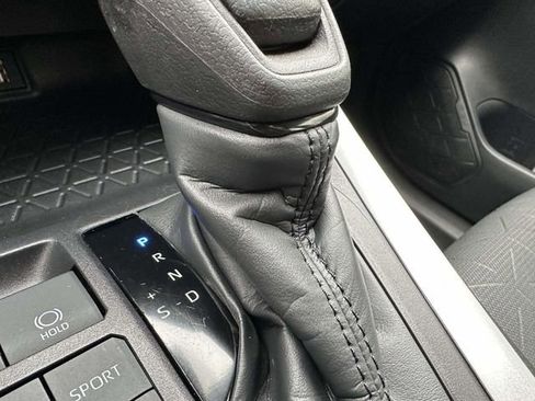 Used 2024 Toyota RAV4 XLE image 21