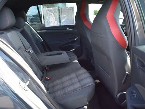 Used 2022 Volkswagen GTI SE FWD image 40