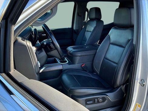 Used 2022 GMC Sierra 1500 SLT w/ SLT Premium Package image 26