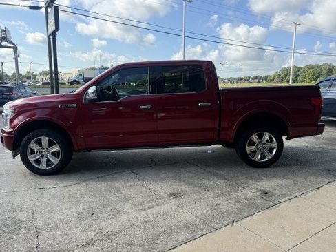 Used 2018 Ford F150 Platinum w/ Equipment Group 701A Luxury AWD/4WD image 10