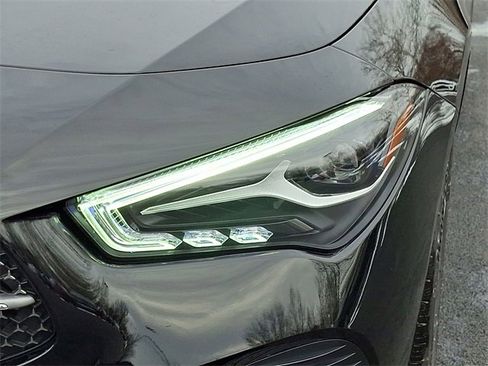 Certified 2025 Mercedes-Benz CLA 250 4MATIC image 9