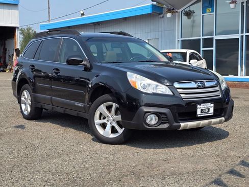 Used 2014 Subaru Outback 2.5i Limited AWD/4WD image 1