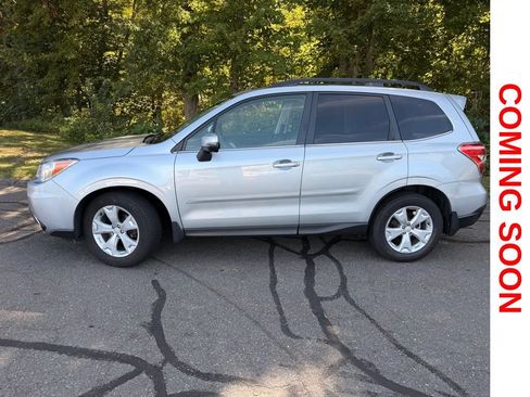 Used 2014 Subaru Forester 2.5i Touring AWD/4WD image 5