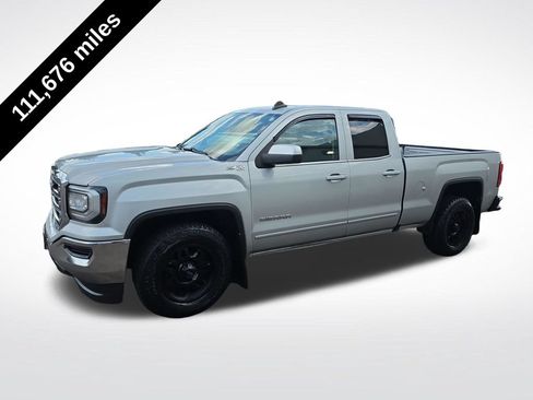 Used 2018 GMC Sierra 1500 SLE w/ Suspension Package, Off-Road AWD/4WD image 2