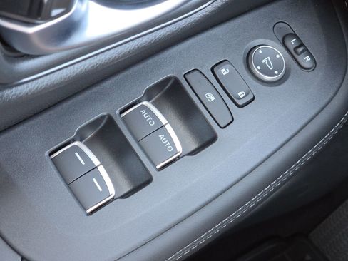 New 2026 Honda HR-V EX-L image 13