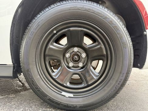 Used 2021 Dodge Charger Police image 21