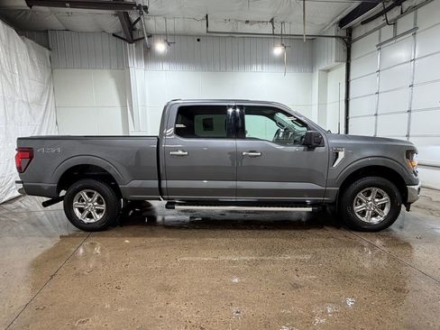 Used 2024 Ford F150 XLT w/ Tow/Haul Package AWD/4WD image 3