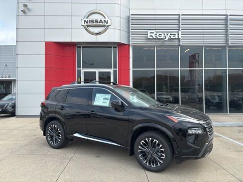 New 2026 Nissan Rogue Platinum AWD/4WD image 1