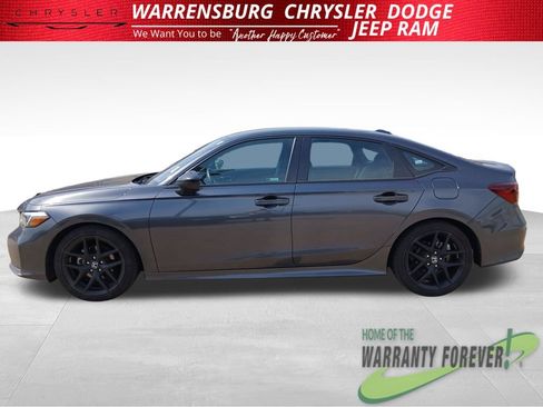 Used 2025 Honda Civic Sport image 7