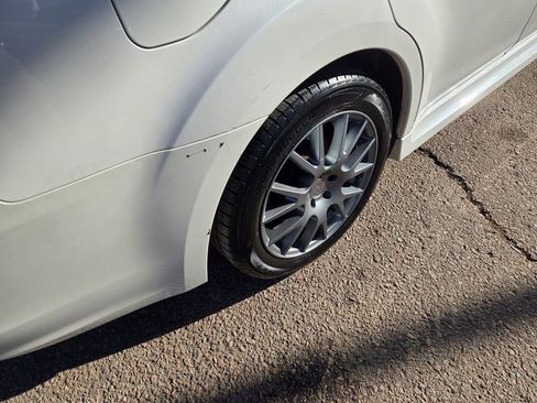 Used 2011 Subaru Legacy 3.6R Limited w/ Appearance Package 1H image 10