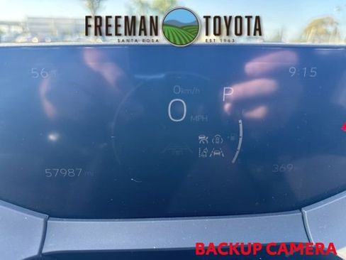 Used 2024 Toyota Prius LE FWD image 8