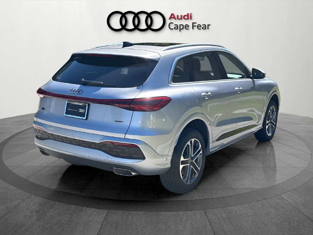 Used 2026 Audi Q5 Premium Plus w/ Premium Plus AWD/4WD image 8