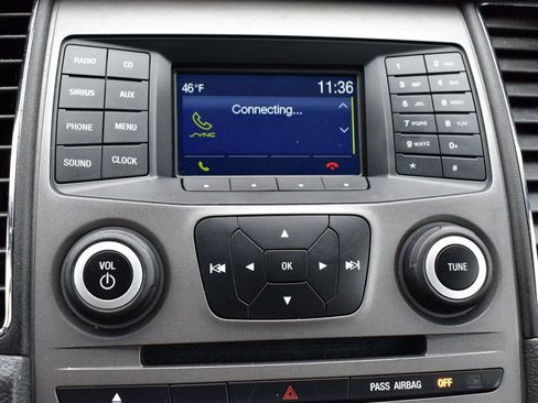 Used 2014 Ford Taurus Police Interceptor AWD image 30