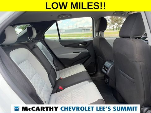Used 2020 Chevrolet Equinox LS FWD image 28