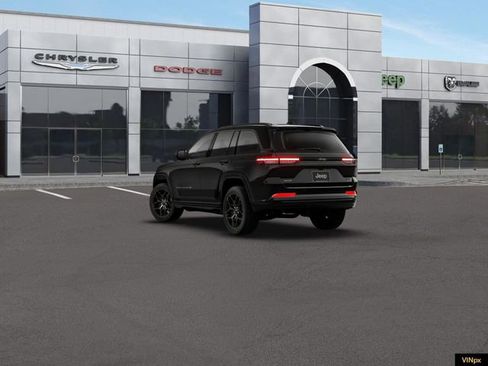 New 2026 Jeep Grand Cherokee Summit AWD/4WD image 5