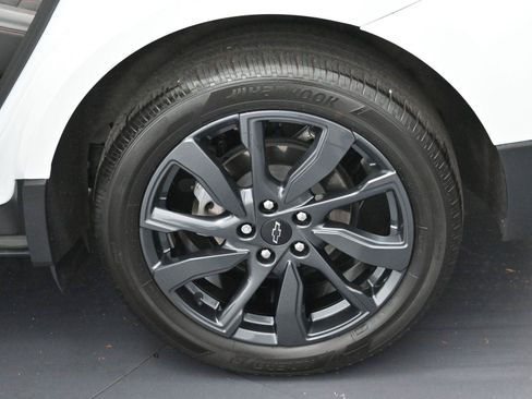 Used 2023 Chevrolet Equinox RS FWD image 31