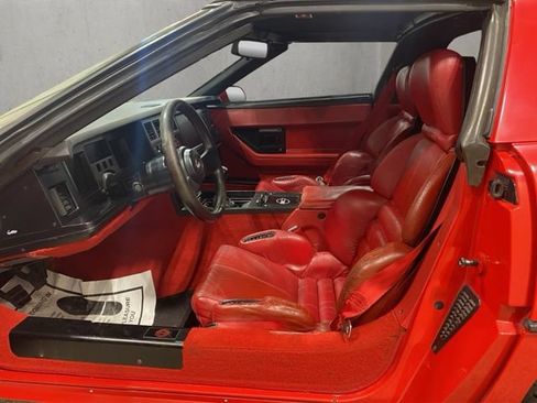 Used 1989 Chevrolet Corvette Coupe RWD image 11