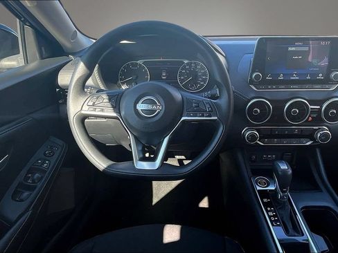 Used 2024 Nissan Sentra SV FWD image 8