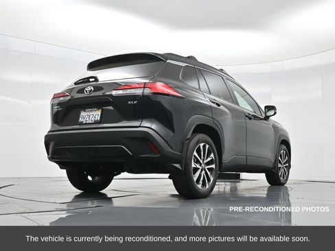 Used 2023 Toyota Corolla Cross XLE w/ Convenience Package image 48