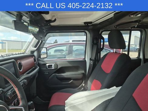 Used 2023 Jeep Gladiator Rubicon w/ LED Lighting Group image 23