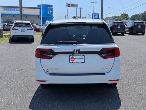 Certified 2024 Honda Odyssey Sport image 6