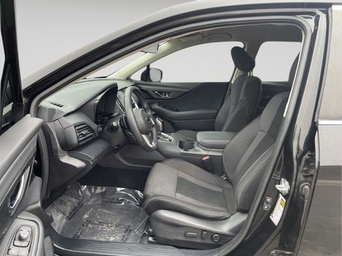 Certified 2022 Subaru Outback Premium image 4