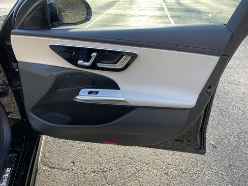 New 2026 Mercedes-Benz E 350 4MATIC Sedan image 42