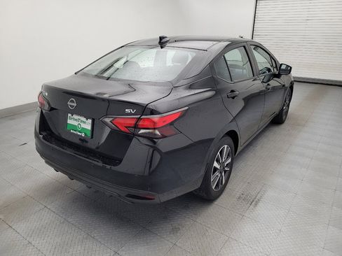 Used 2024 Nissan Versa SV FWD image 9
