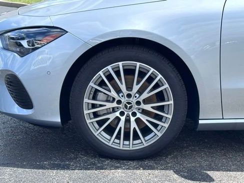 Certified 2026 Mercedes-Benz CLA 250 4MATIC image 8