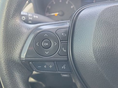 Certified 2025 Toyota Corolla Cross L FWD image 19