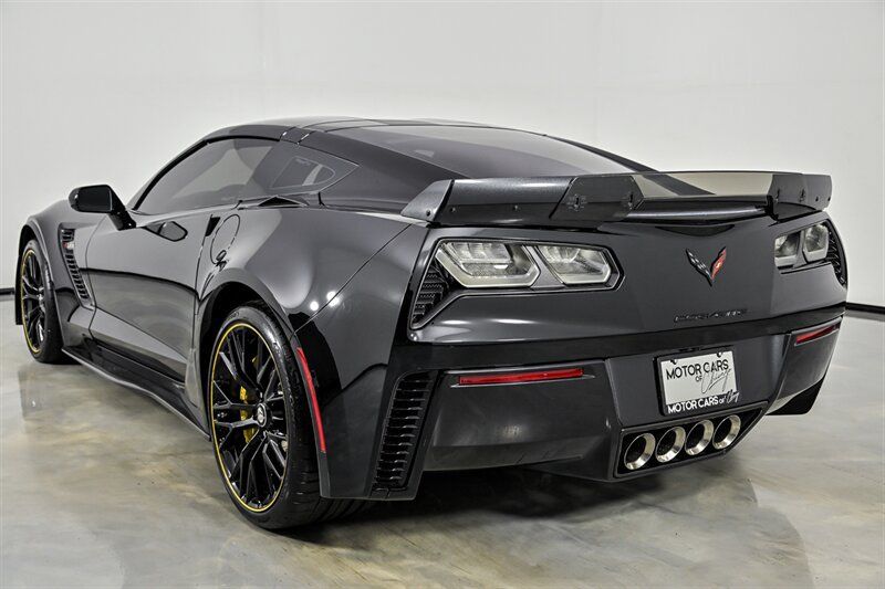 Used 2016 Chevrolet Corvette Z06 w/ C7.r Special Edition RWD image 7