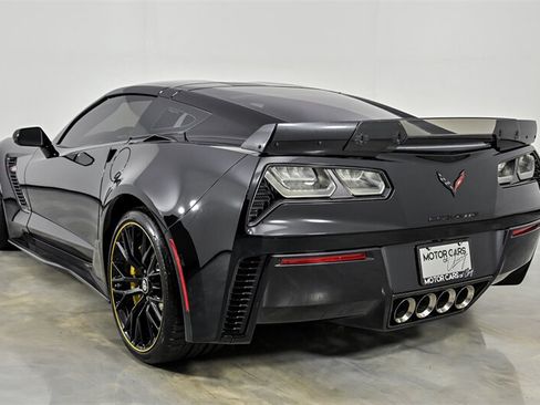 Used 2016 Chevrolet Corvette Z06 w/ C7.r Special Edition RWD image 7