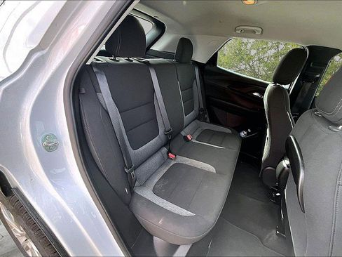 Used 2021 Chevrolet TrailBlazer LS AWD/4WD image 24