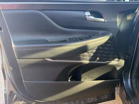 Used 2023 Hyundai Santa Fe SEL w/ Premium Package image 8