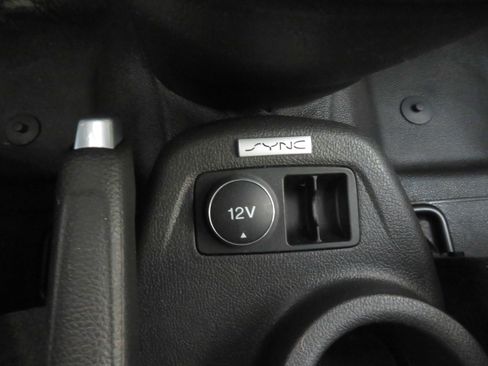 Used 2016 Ford Transit Connect XL image 36