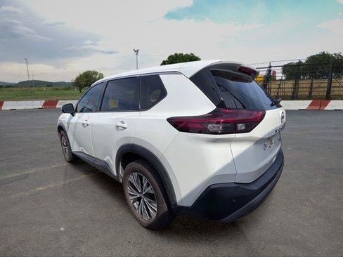 Used 2021 Nissan Rogue SV AWD/4WD image 4