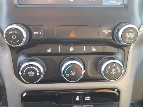 Used 2024 RAM 1500 Big Horn image 8